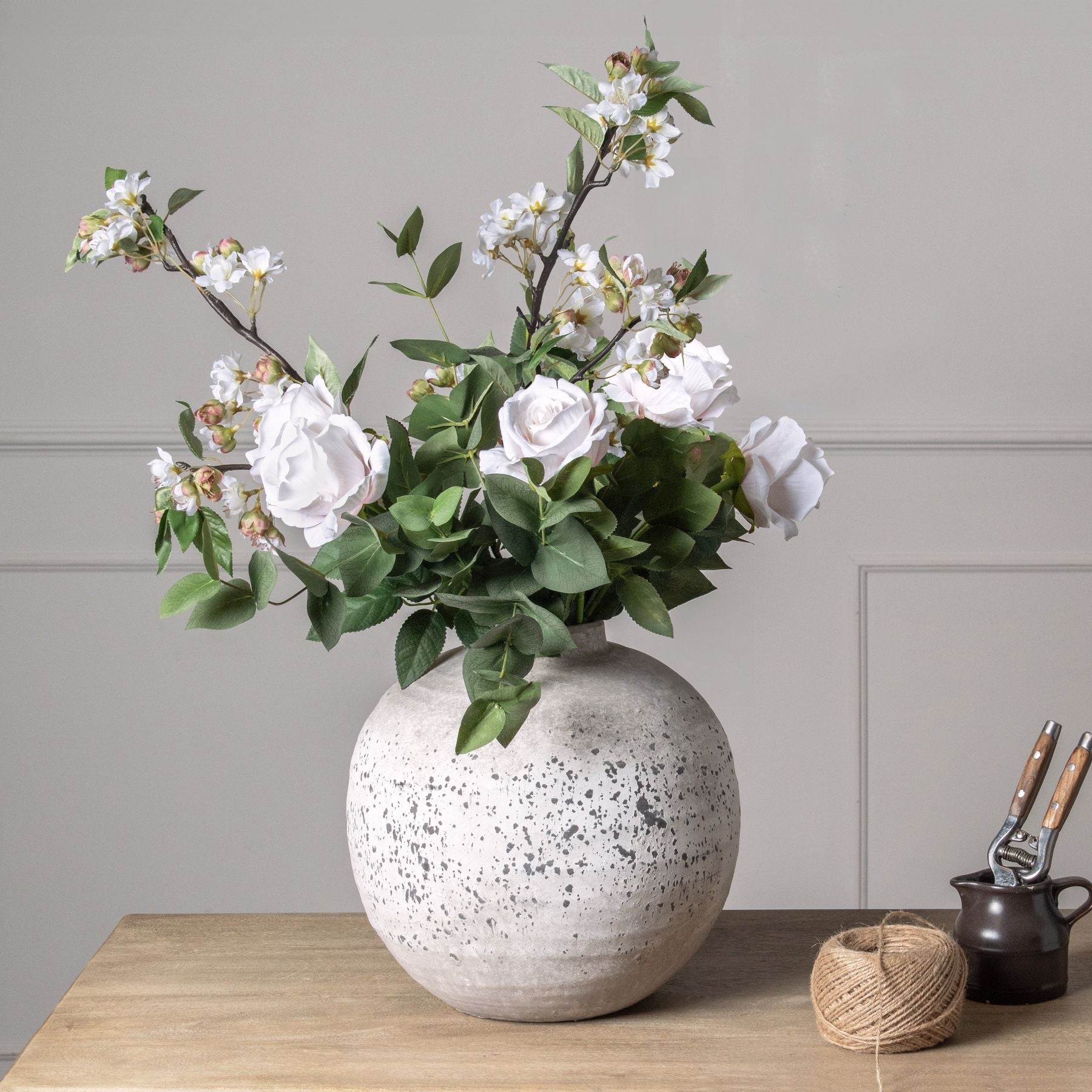 Tiber Stone Ceramic Vase – Minimalist Elegance with Timeless Appeal
