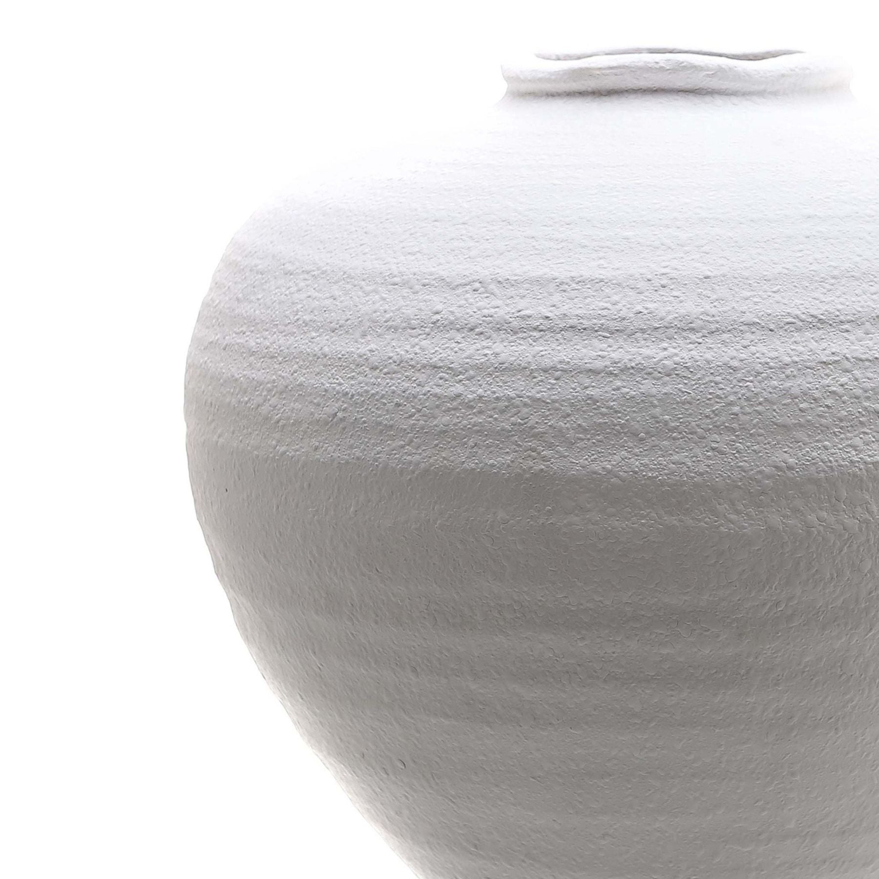 Regola Large Matt White Ceramic Vase – Contemporary Coastal Centerpiece