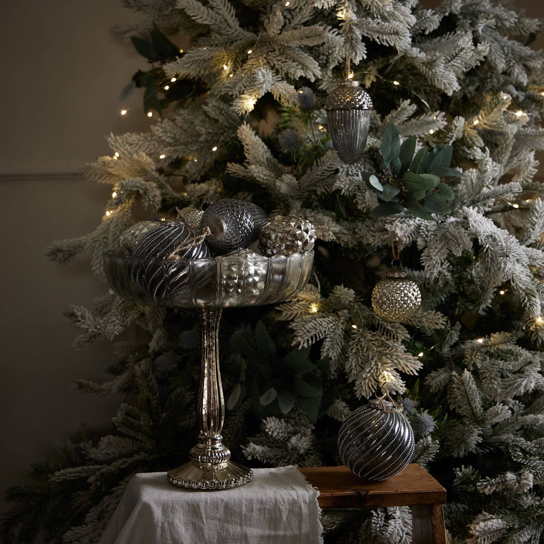 Large Fluted Glass Display Bowl - Handcrafted