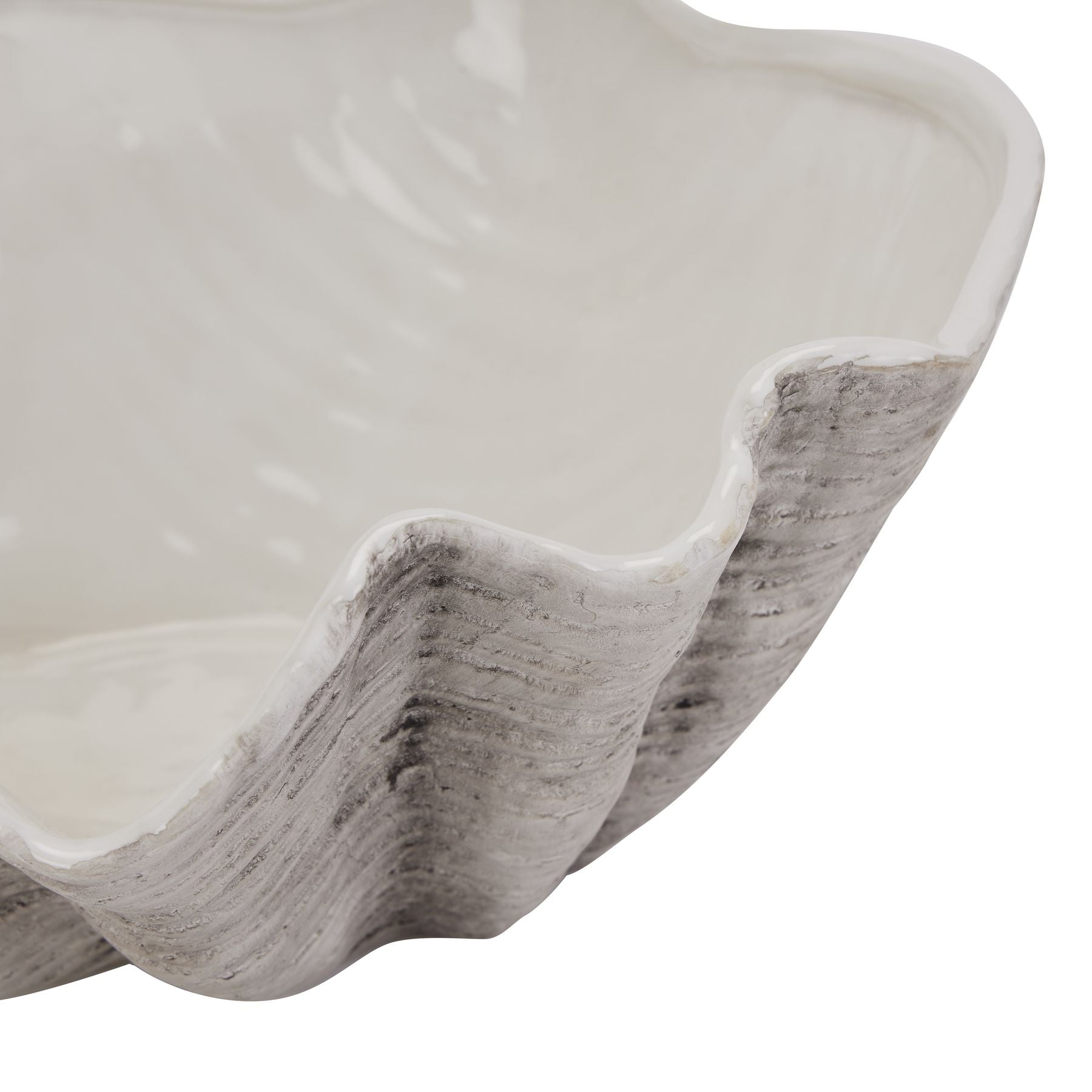 Ceramic Shell Bowl – Coastal Decor Centerpiece, Watertight Display Bowl, Luxury Beach House Ornament