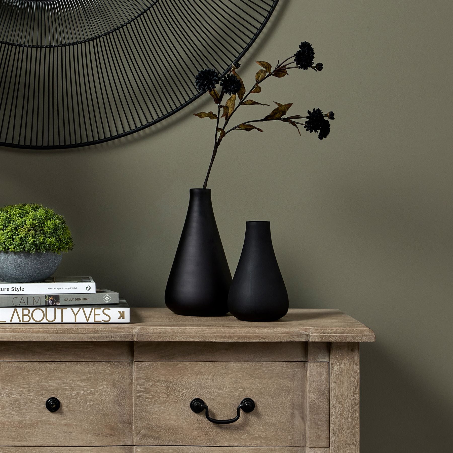 Black Tapered Glass Vase – Handcrafted Matte Finish