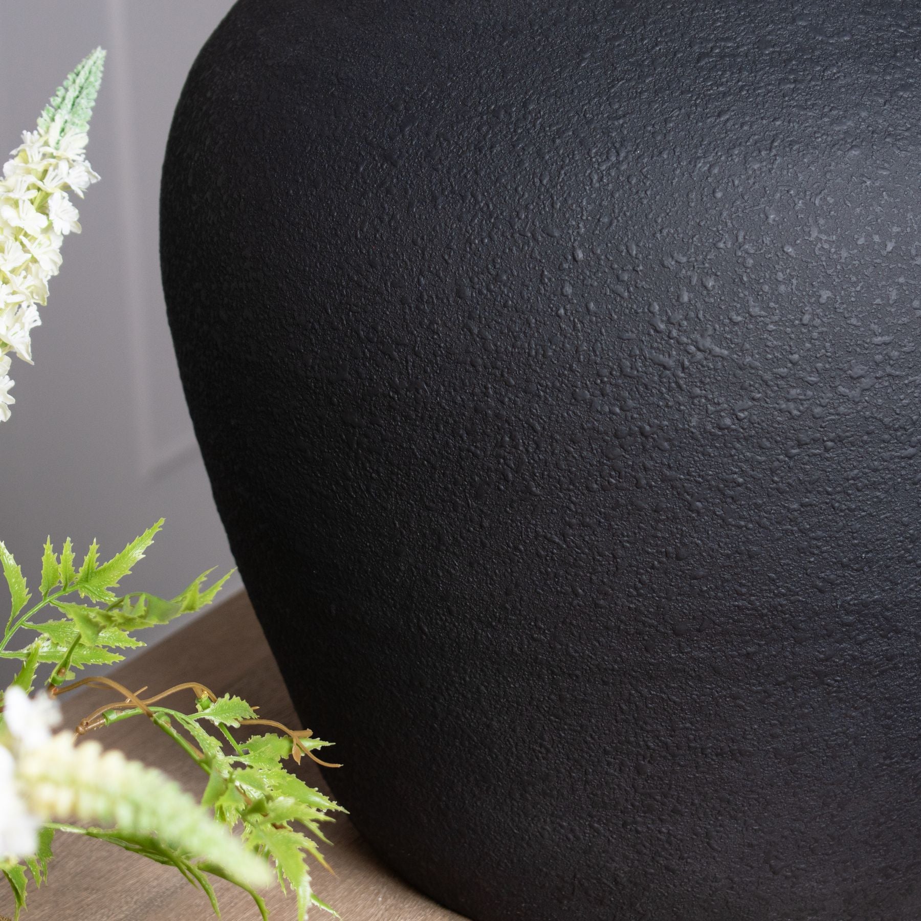 Matt Black Astral Vase – Large Contemporary Vase