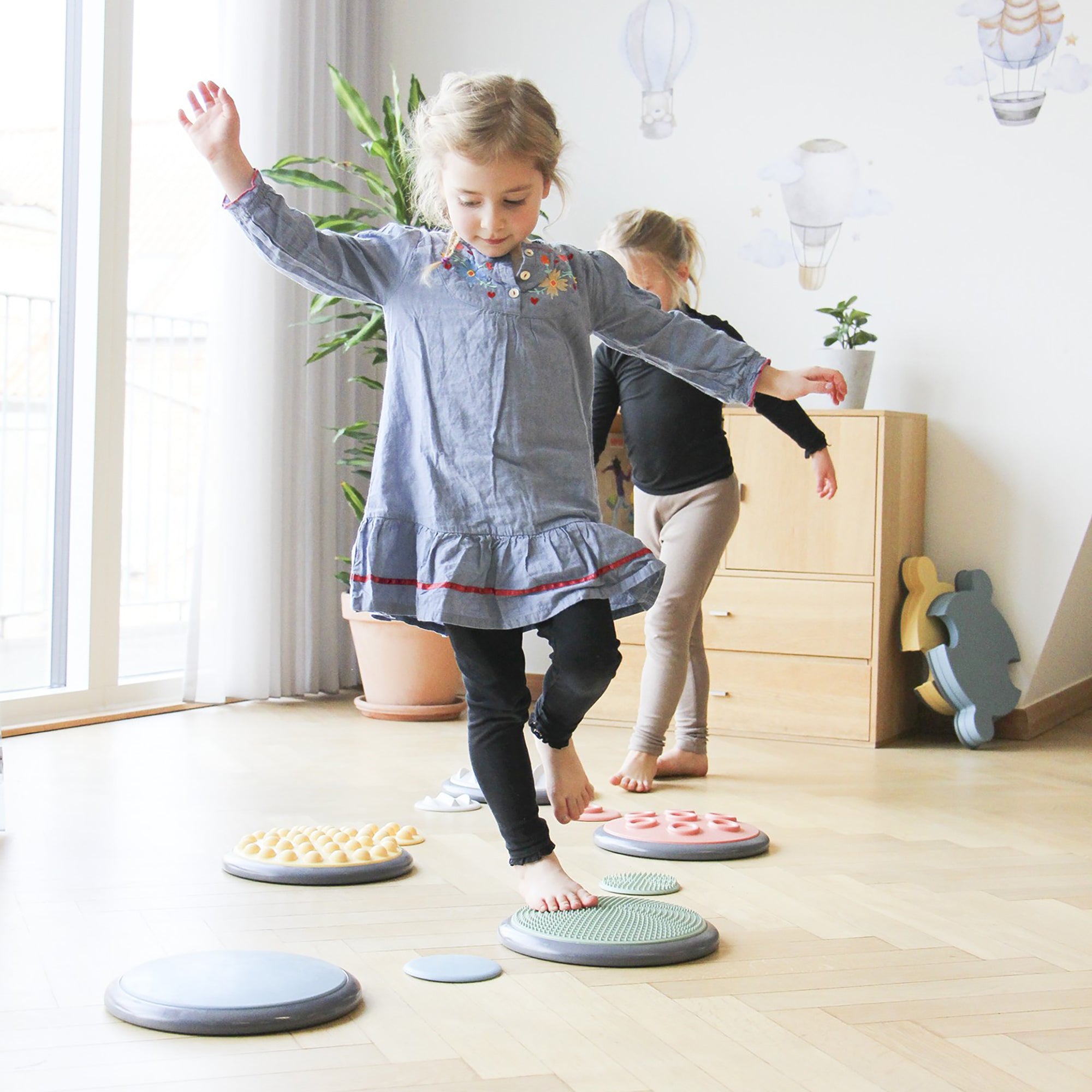 Gonge Tactile Discs Set – Sensory Play Discs for Hands and Feet, 10 Pieces