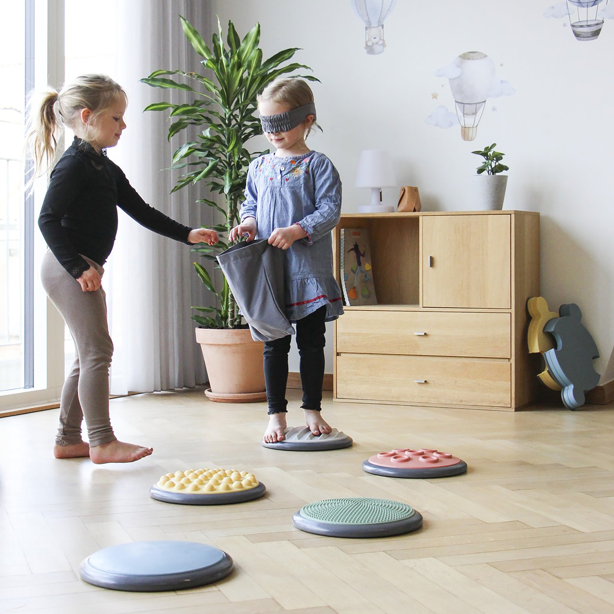 Gonge Tactile Discs Set – Sensory Play Discs for Hands and Feet, 10 Pieces