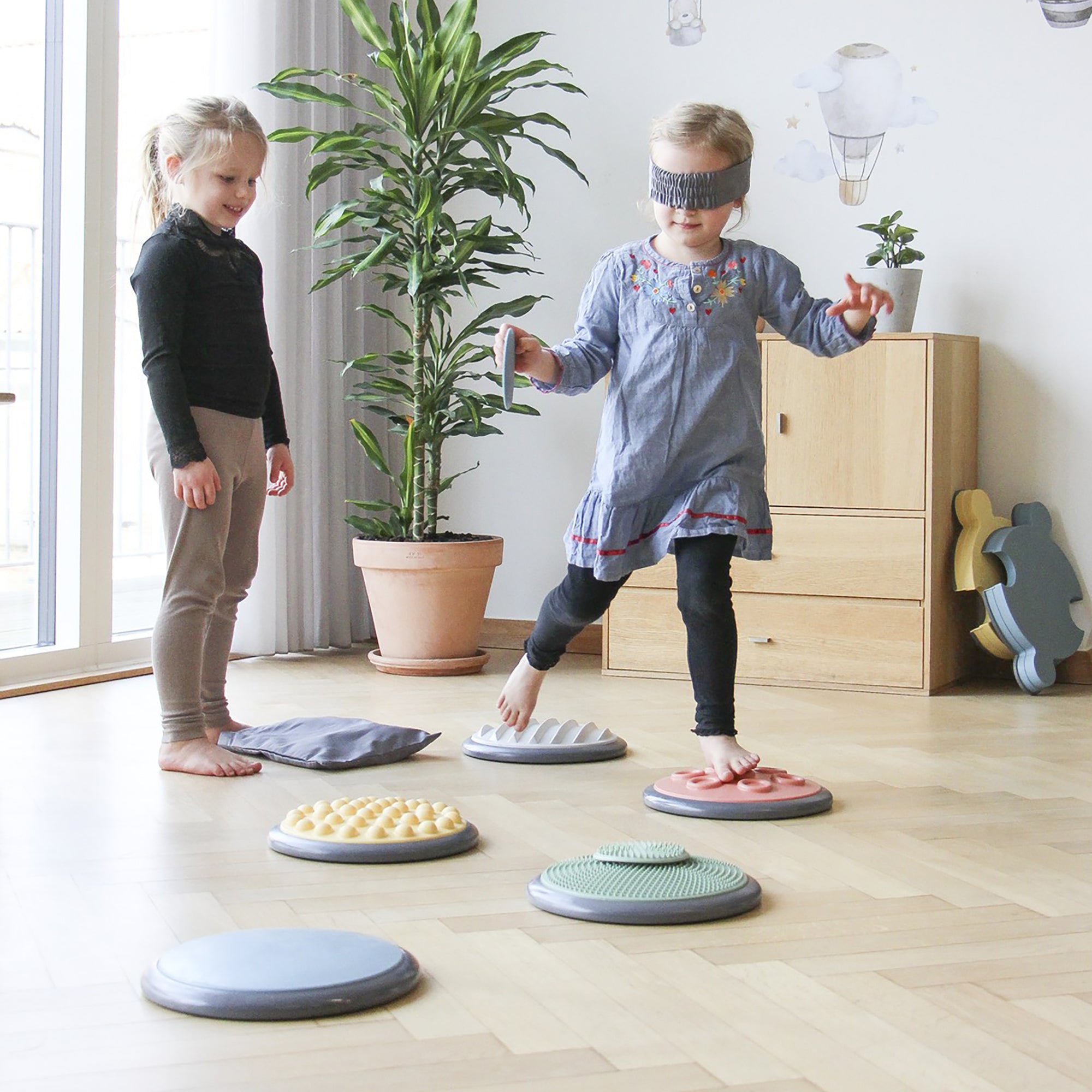 Gonge Tactile Discs Set – Sensory Play Discs for Hands and Feet, 10 Pieces