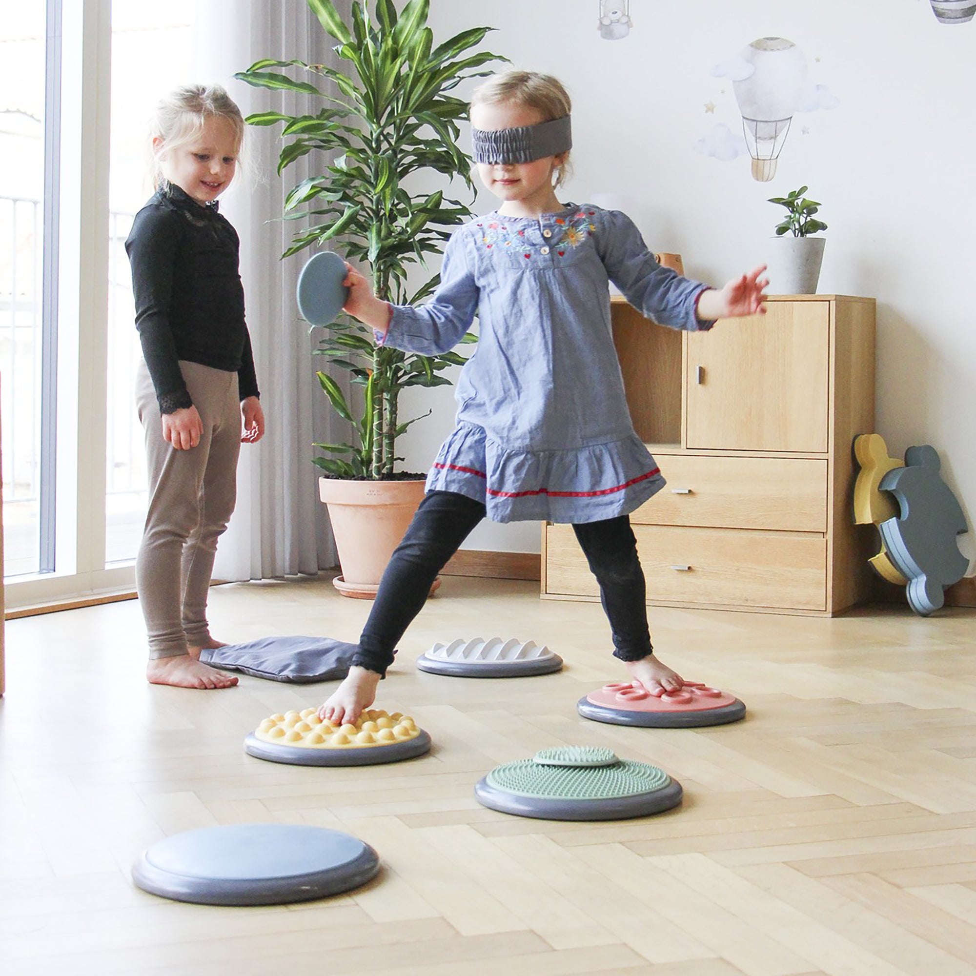Gonge Tactile Discs Set – Sensory Play Discs for Hands and Feet, 10 Pieces