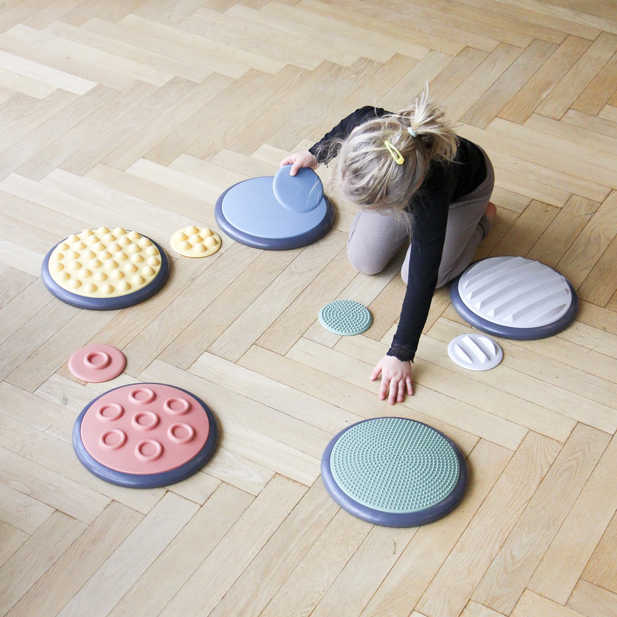 Gonge Tactile Discs Set – Sensory Play Discs for Hands and Feet, 10 Pieces