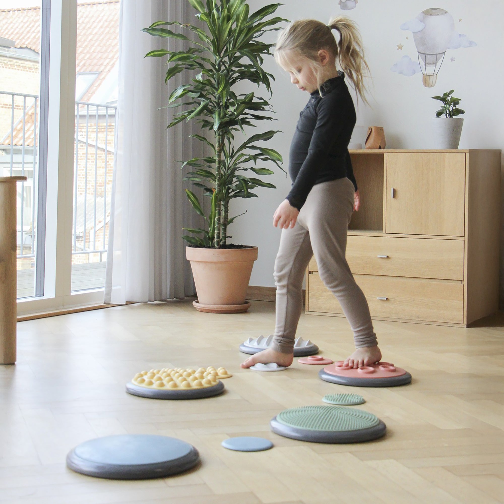 Gonge Tactile Discs Set – Sensory Play Discs for Hands and Feet, 10 Pieces