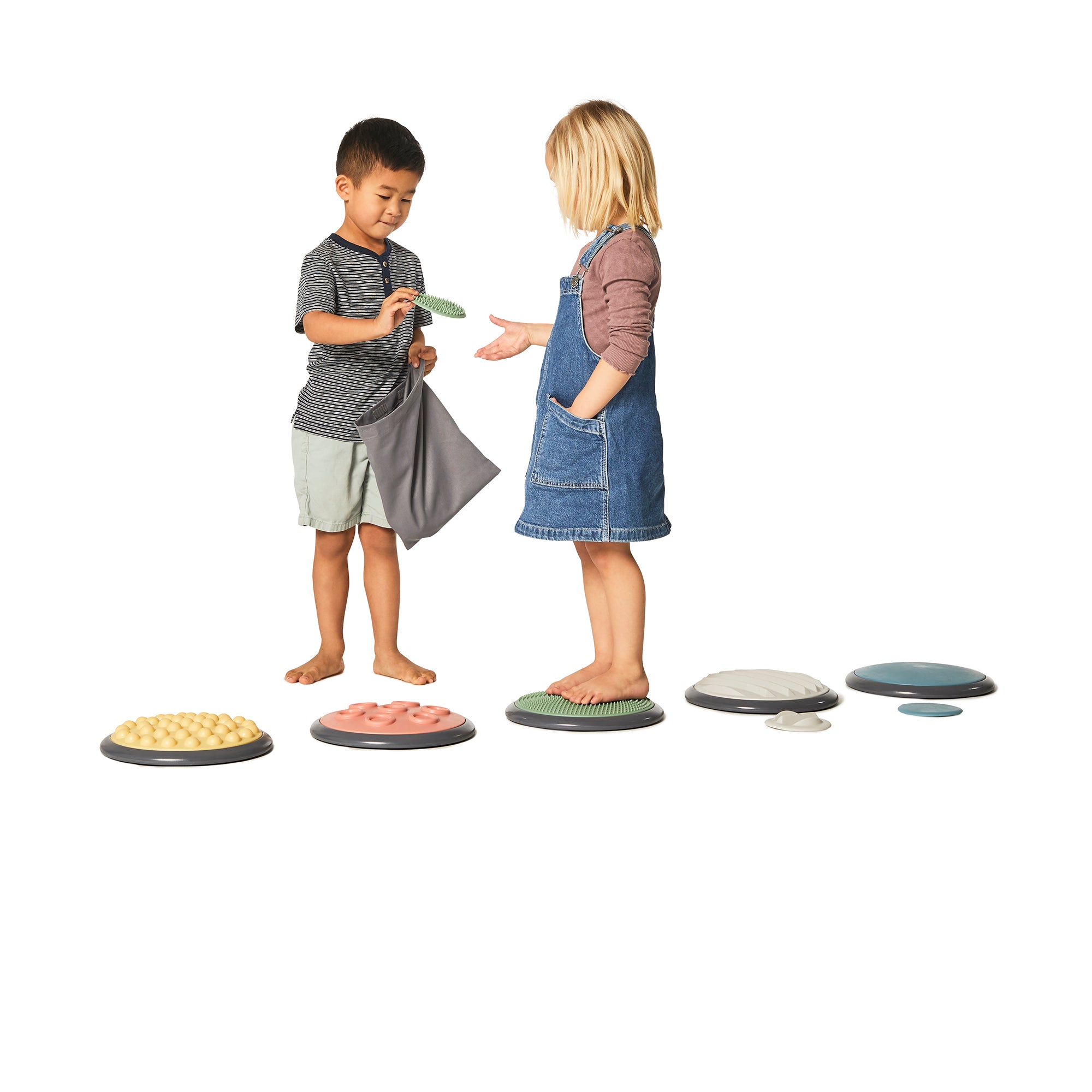 Gonge Tactile Discs Set – Sensory Play Discs for Hands and Feet, 10 Pieces