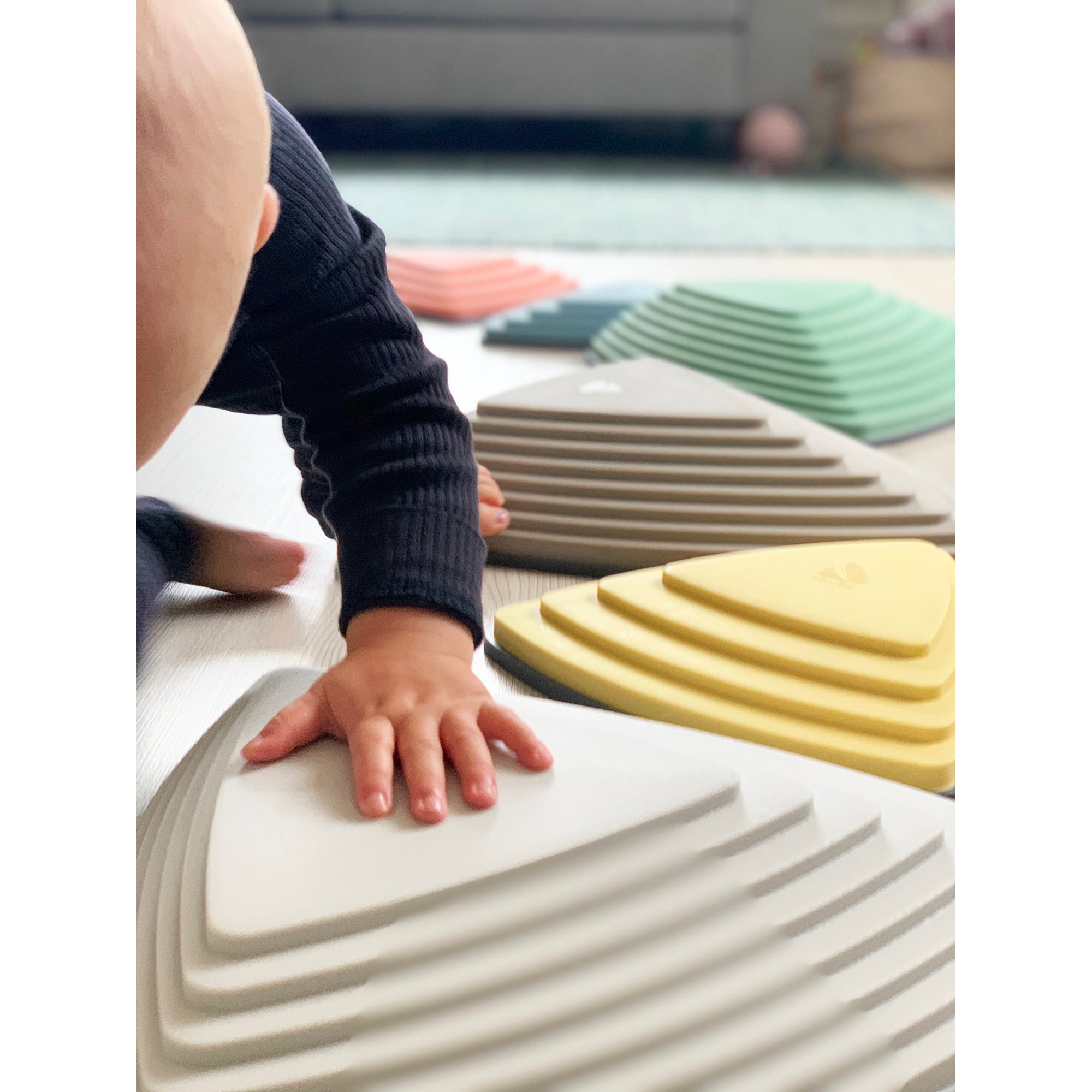Gonge River Stones – Balance and Coordination Stepping Stones Set of 6