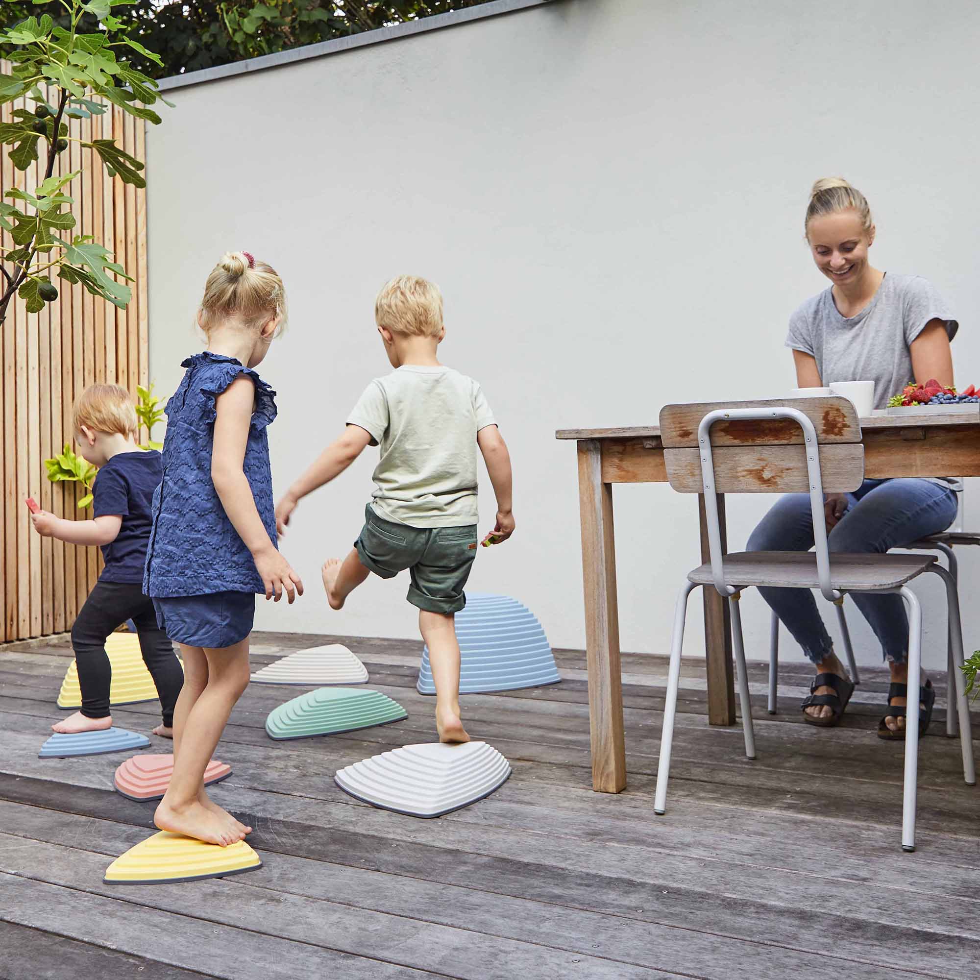 Gonge Hilltops – Balance and Coordination Stepping Hill Set, 3 Heights