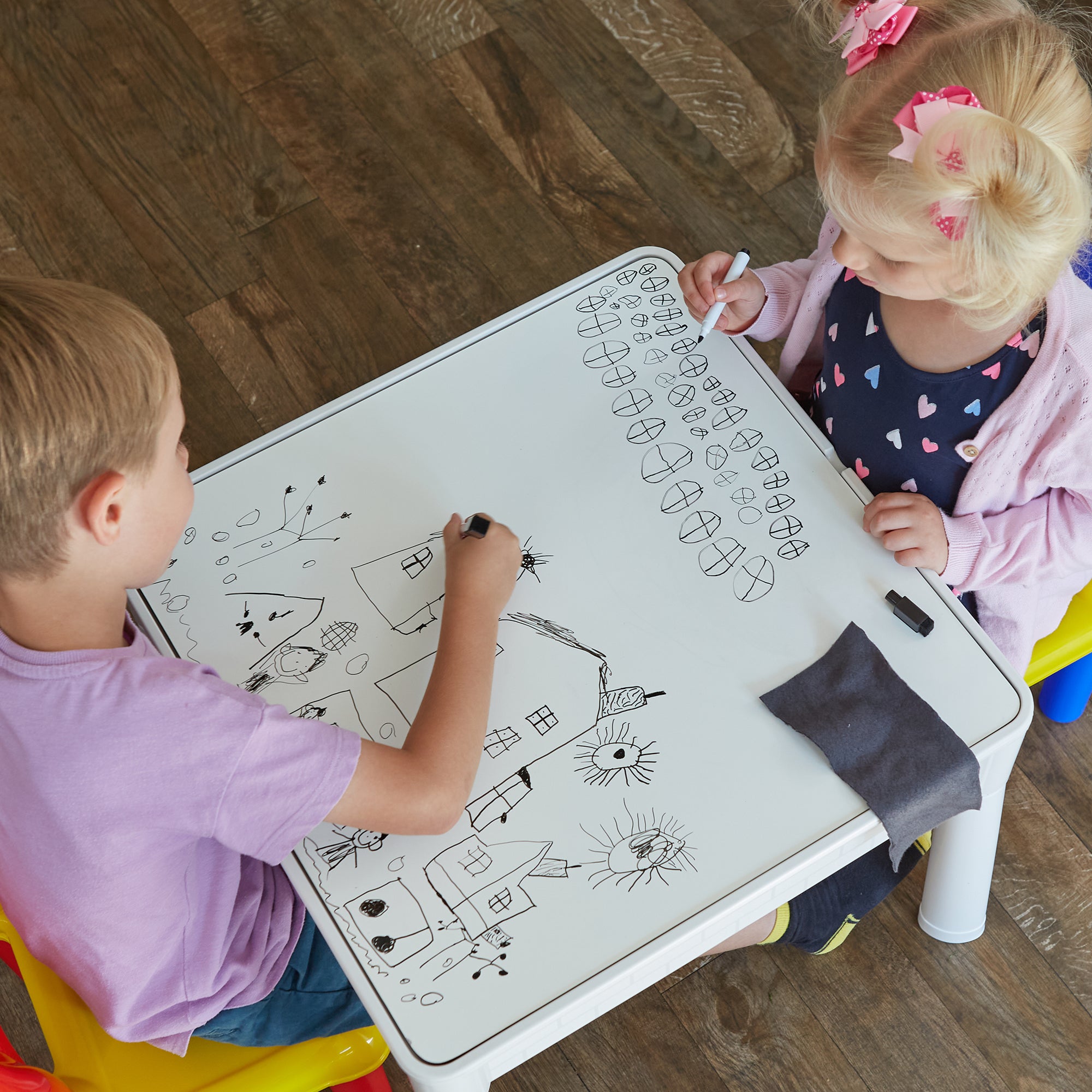 Kids 6-in-1 Multipurpose Activity Table & Chair Set – Chalkboard, Sand & Water Play