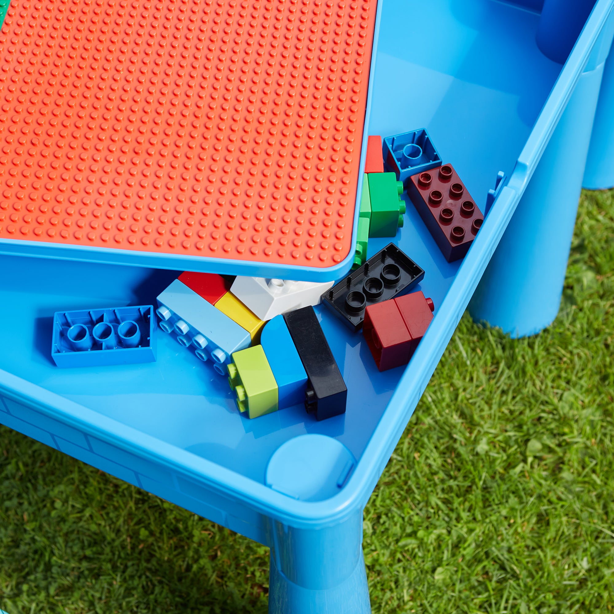 Kids 5-in-1 Activity Table & 2 Chairs Set – Reversible Construction, Sand & Water Play