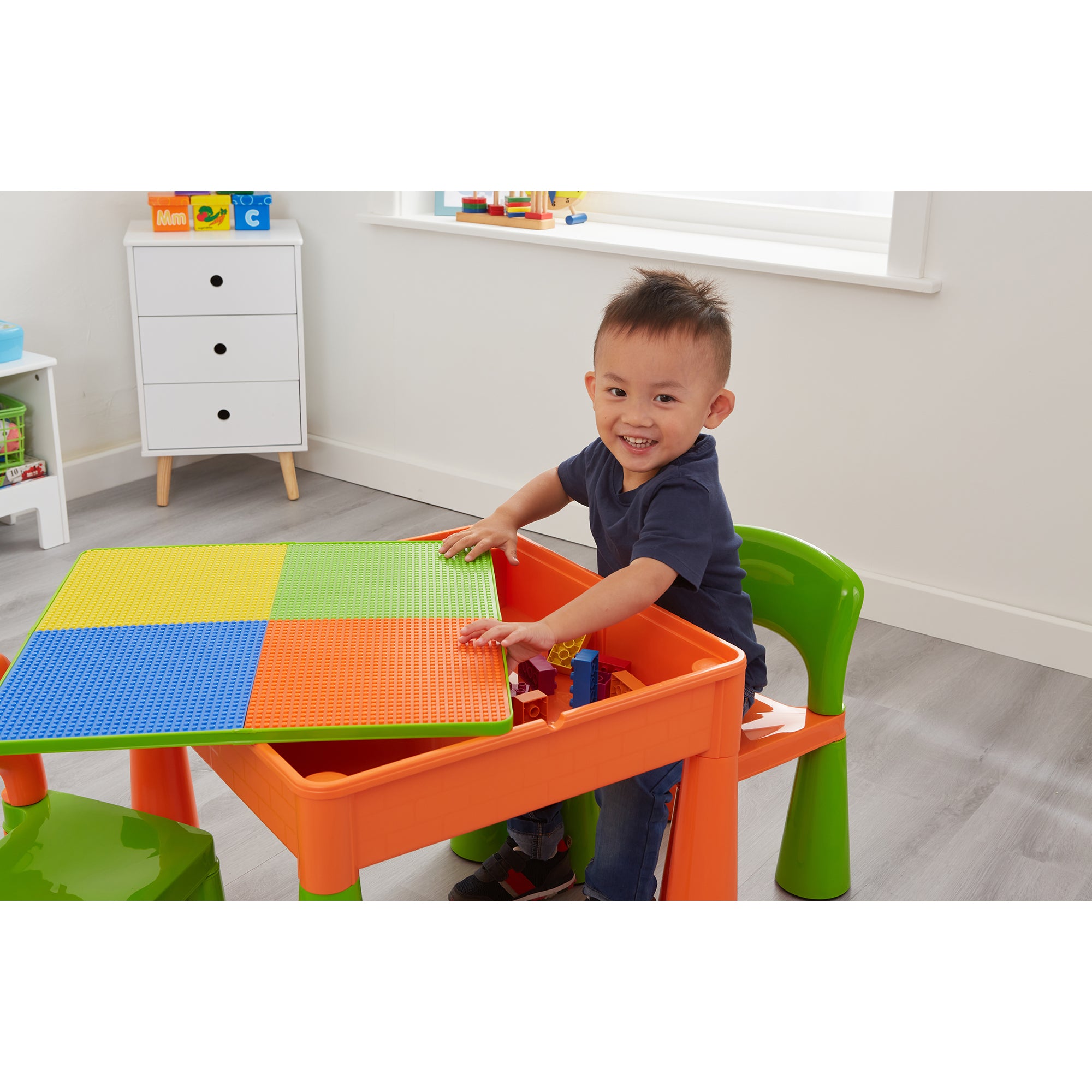 Kids 5-in-1 Activity Table & 2 Chairs Set – Reversible Construction, Sand & Water Play