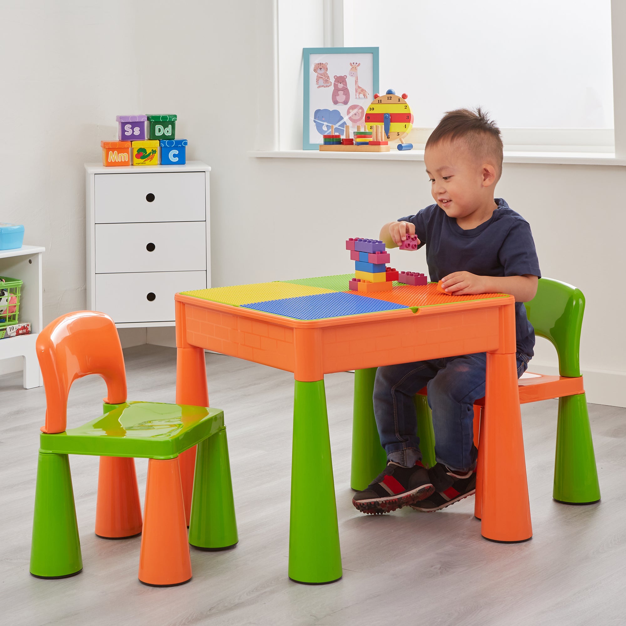 Kids 5-in-1 Activity Table & 2 Chairs Set – Reversible Construction, Sand & Water Play