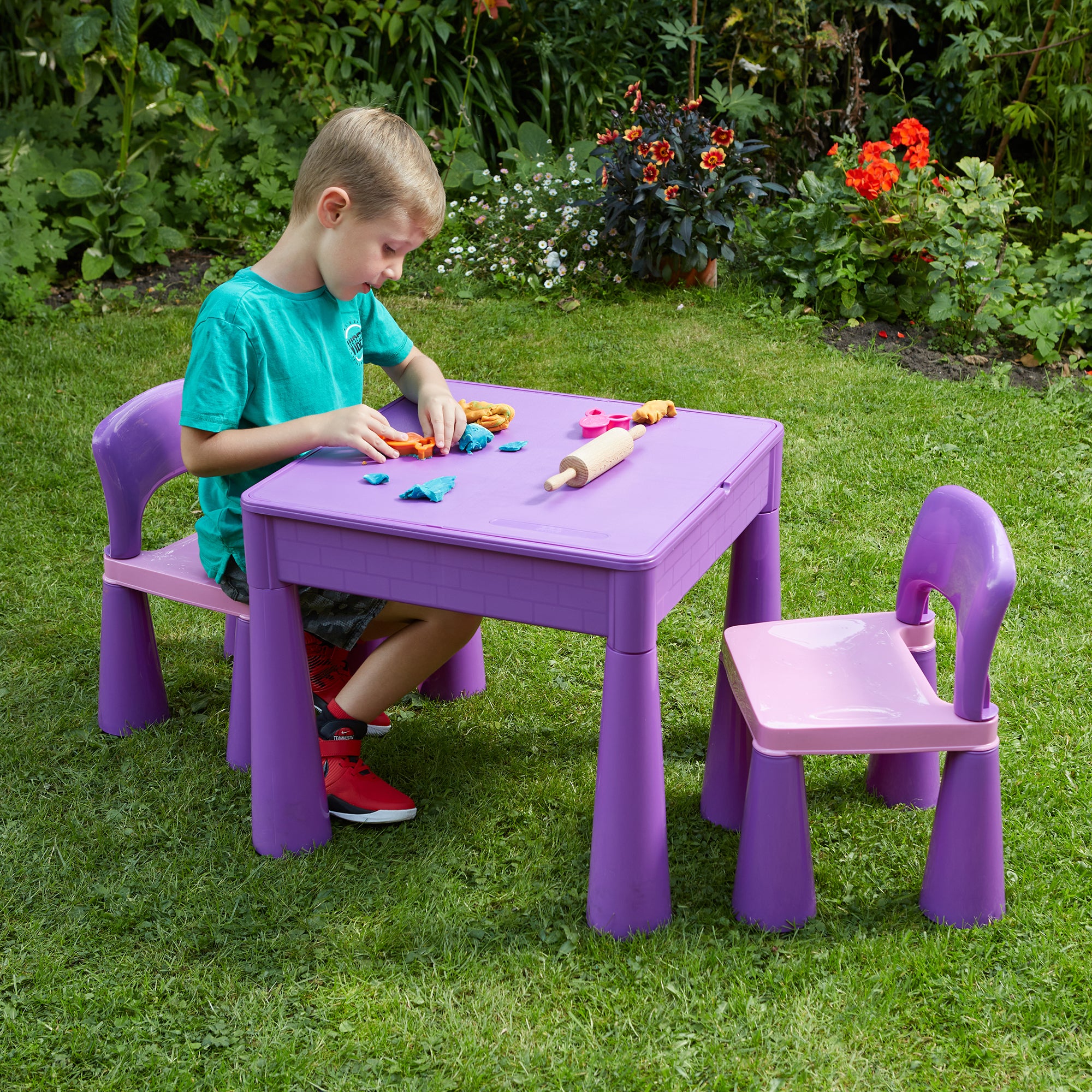 Kids 5-in-1 Activity Table & 2 Chairs Set – Reversible Brick Build, Sand & Water Play