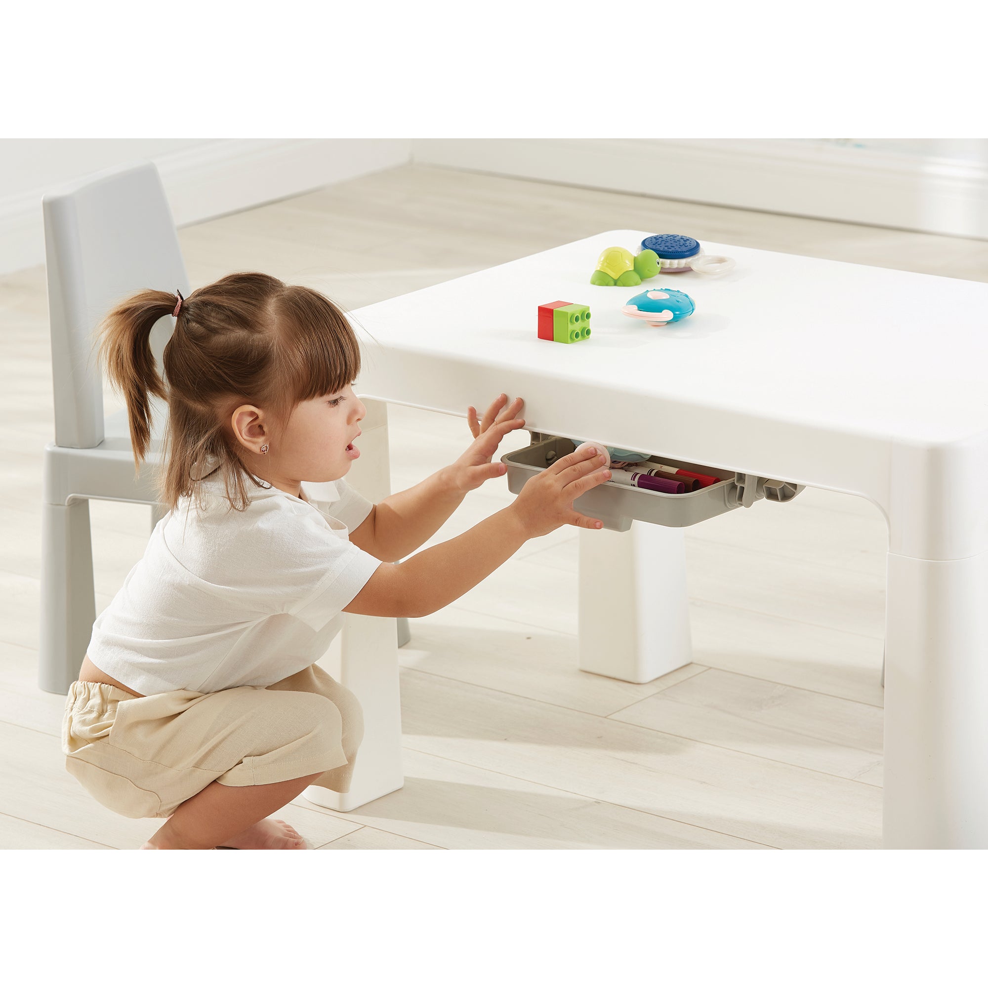 Kids Height Adjustable Table & 2 Chairs Set – Growing Desk Ages 3-7 Years