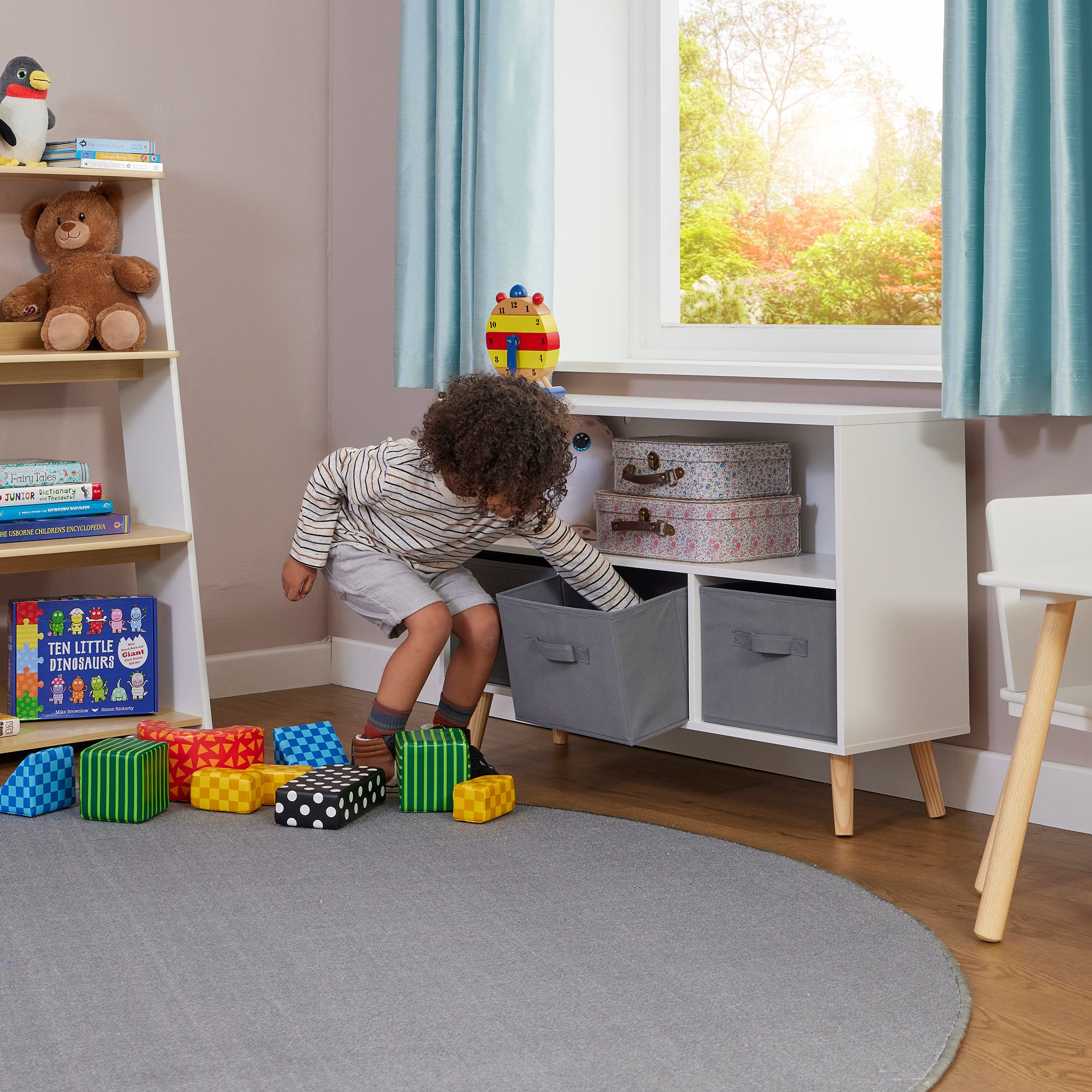 Kids Storage Shelf with 3 Fabric Bins (Ages 3-12 Years)