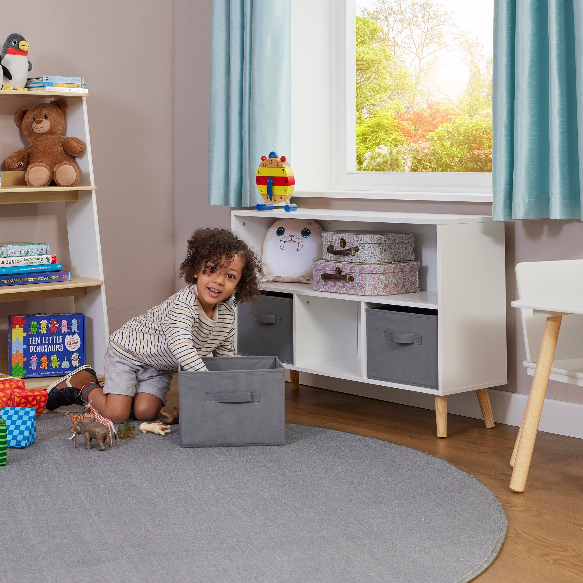 Kids Storage Shelf with 3 Fabric Bins (Ages 3-12 Years)