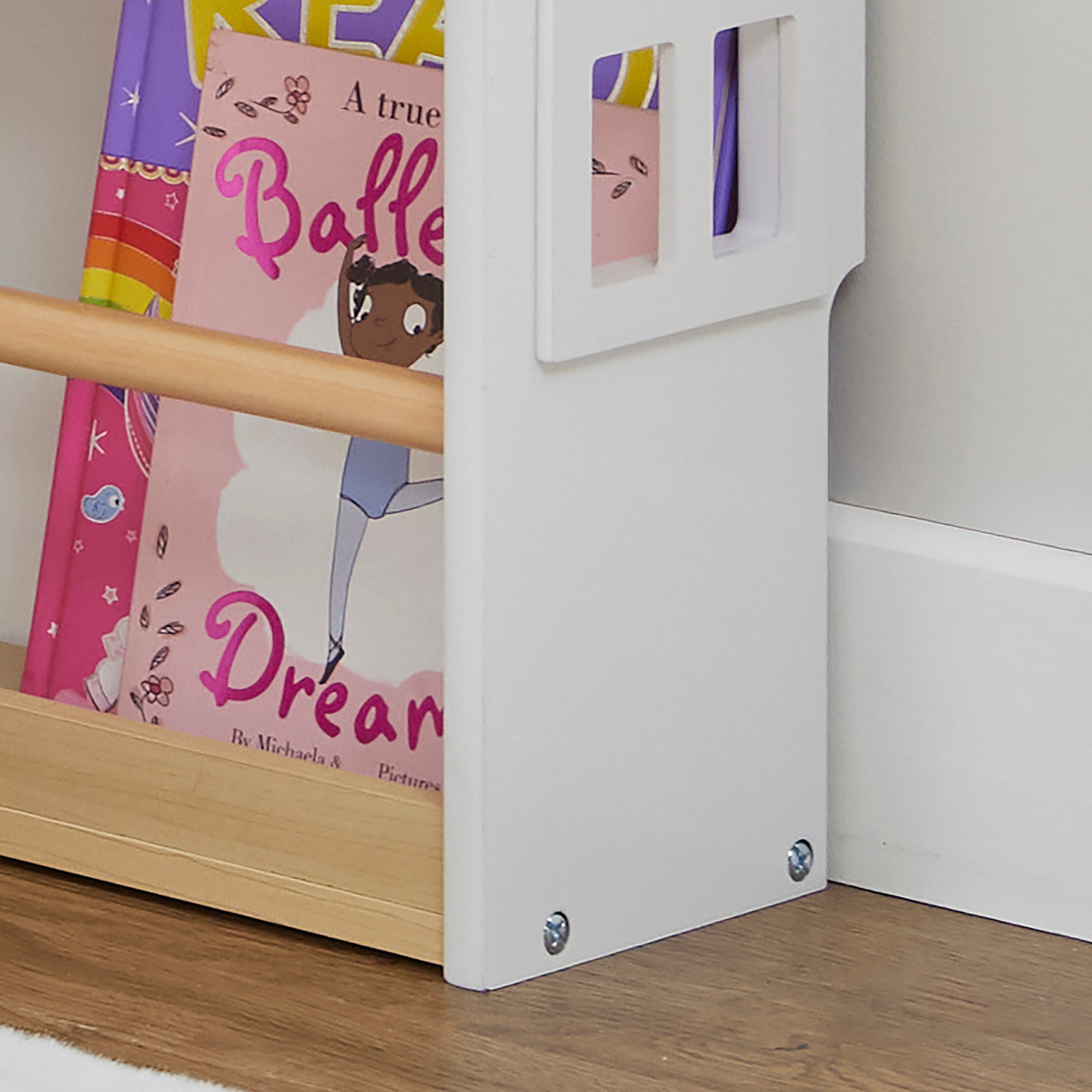 Kids Slimline House Bookcase – Wall Mounted Display (Ages 3+)