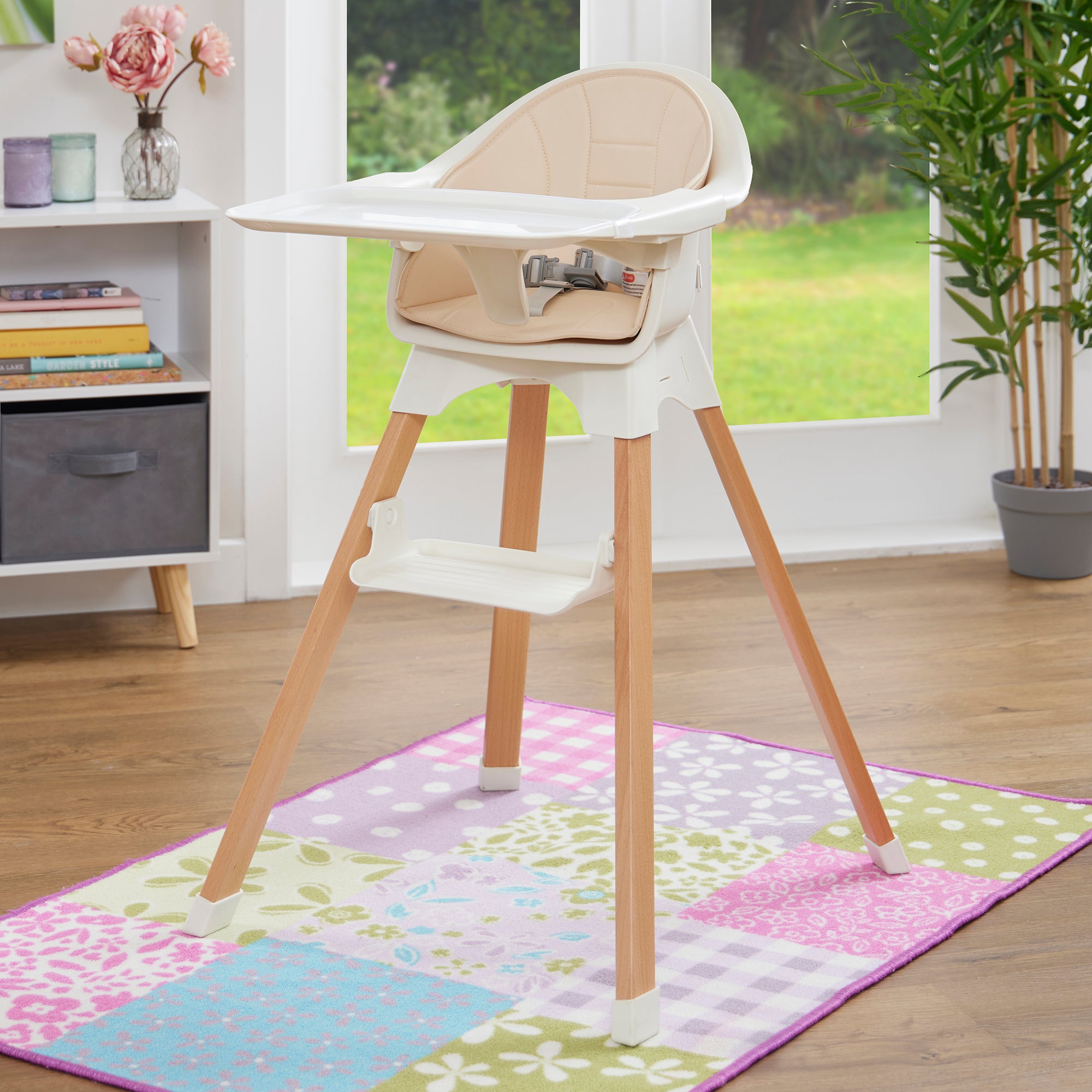 Kids Nordic Highchair – Adjustable Tray & Footrest (6 Months+)