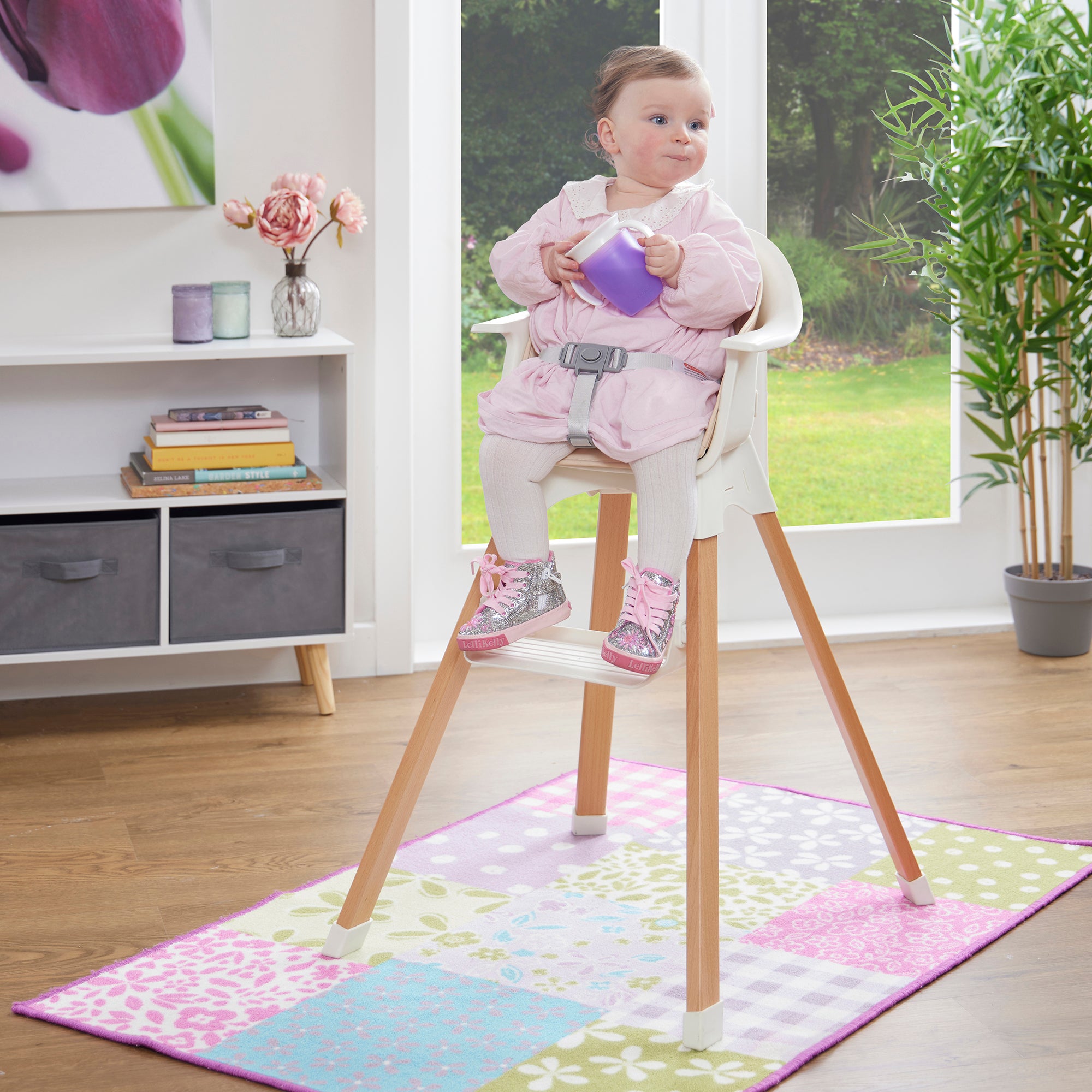 Kids Nordic Highchair – Adjustable Tray & Footrest (6 Months+)
