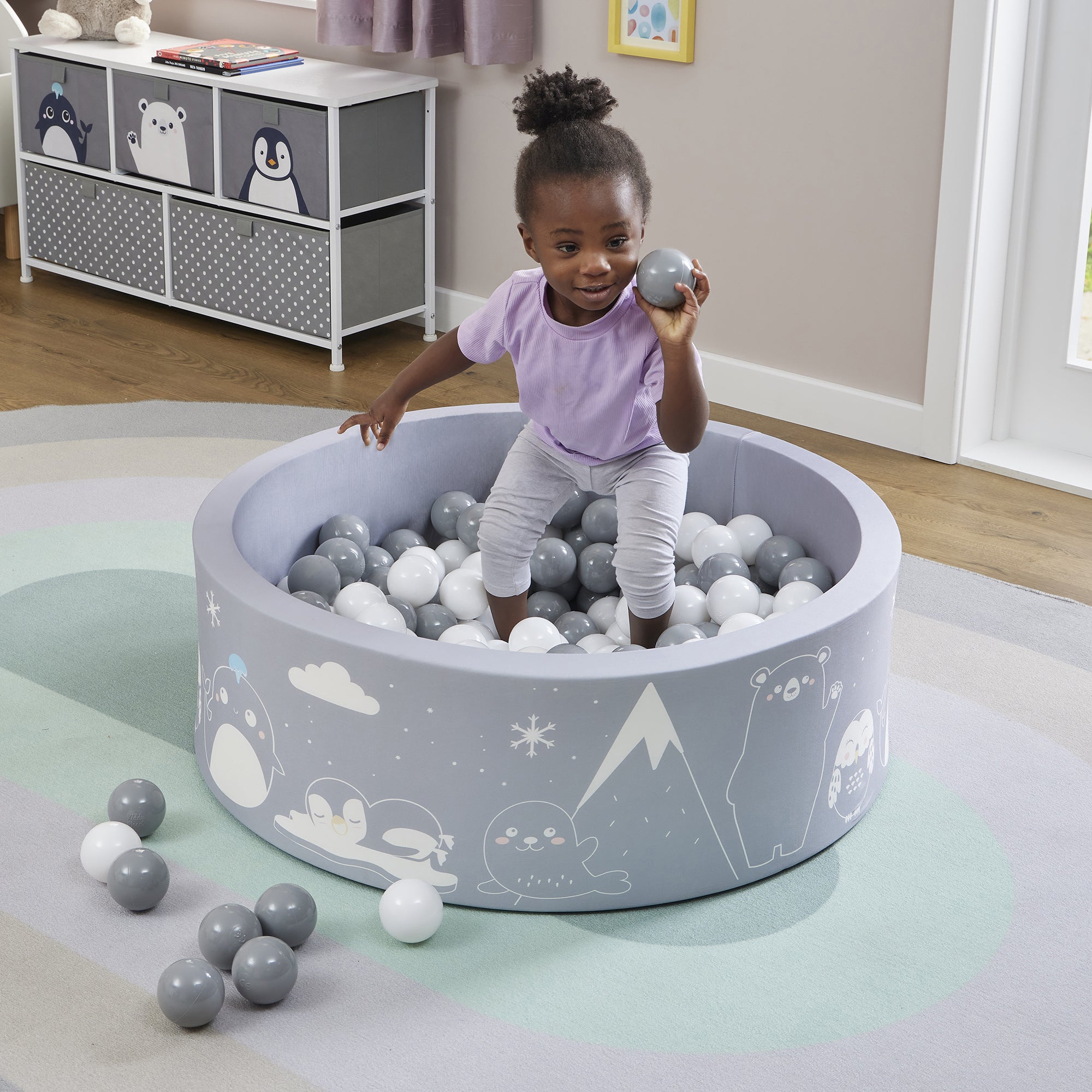 Kids Soft Foam Ball Pit with 200 balls – Sensory Play (6 Months-3 Years)