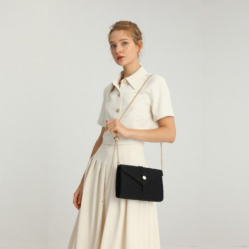 Miss Lulu V - stitched Flap Leather Chain Bag - Pink