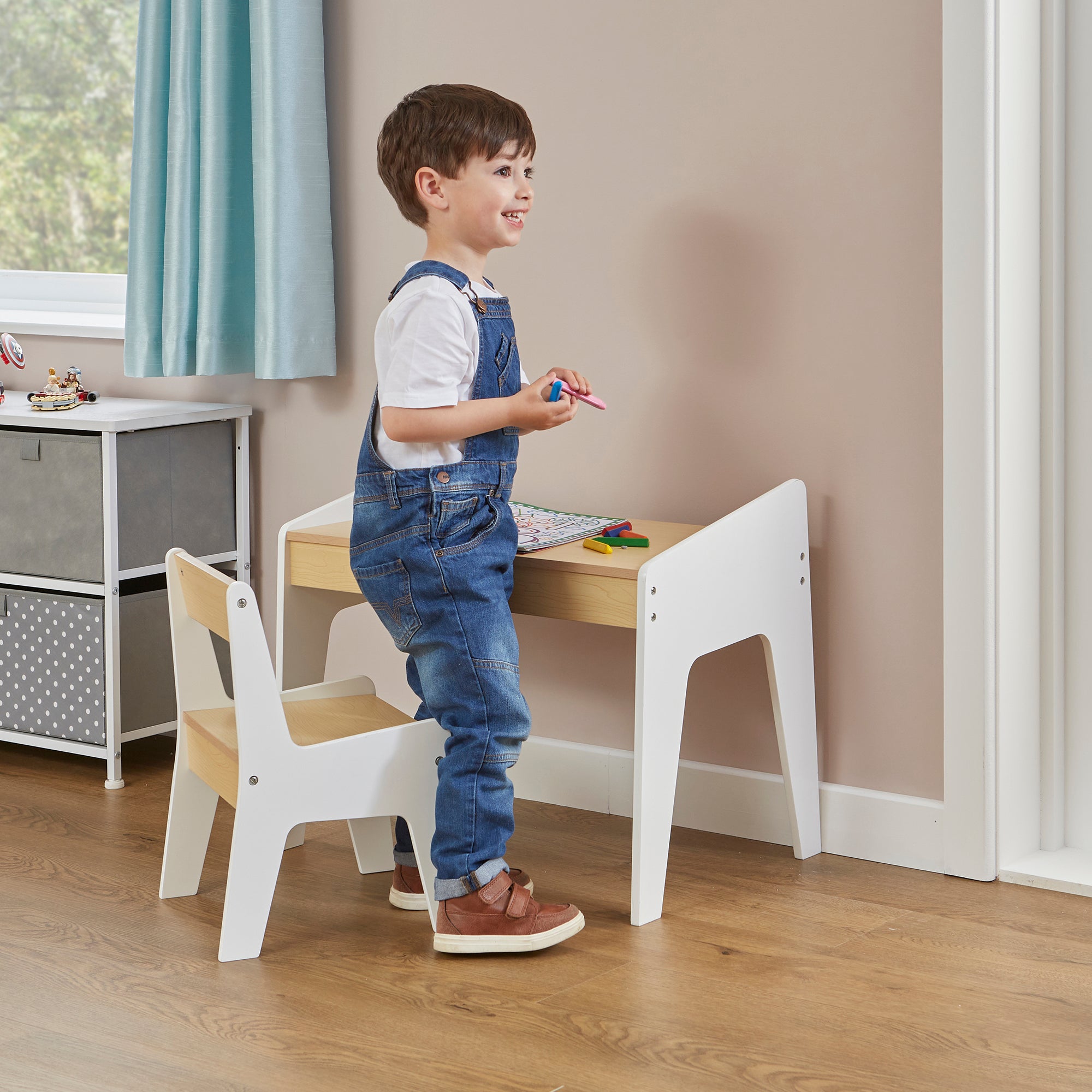 Kids White Wood Table & Chair Set Raised Sides (18 Months-5 Years)