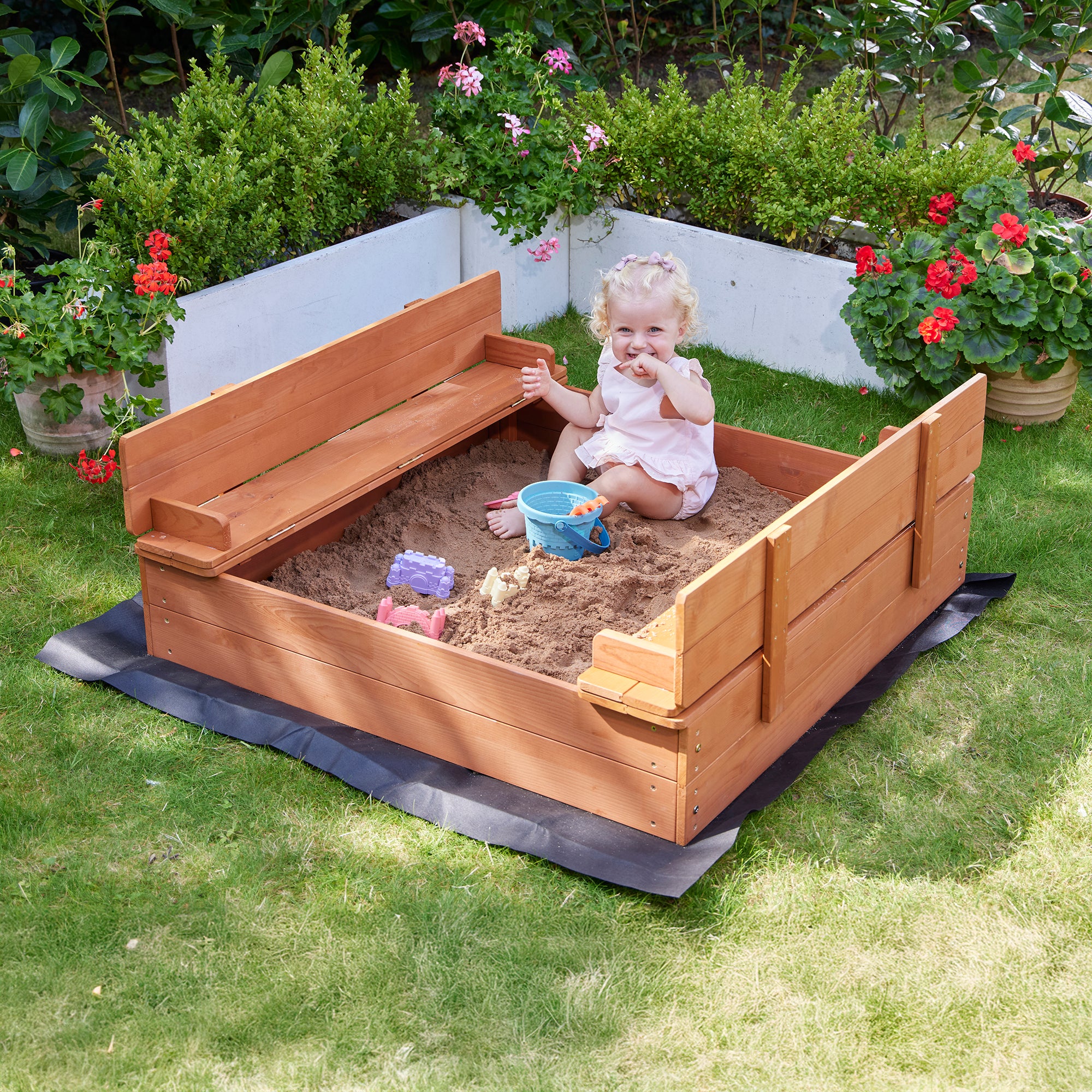 Children's Wooden Sandpit with Bench Seats and Cover (18 Months+)