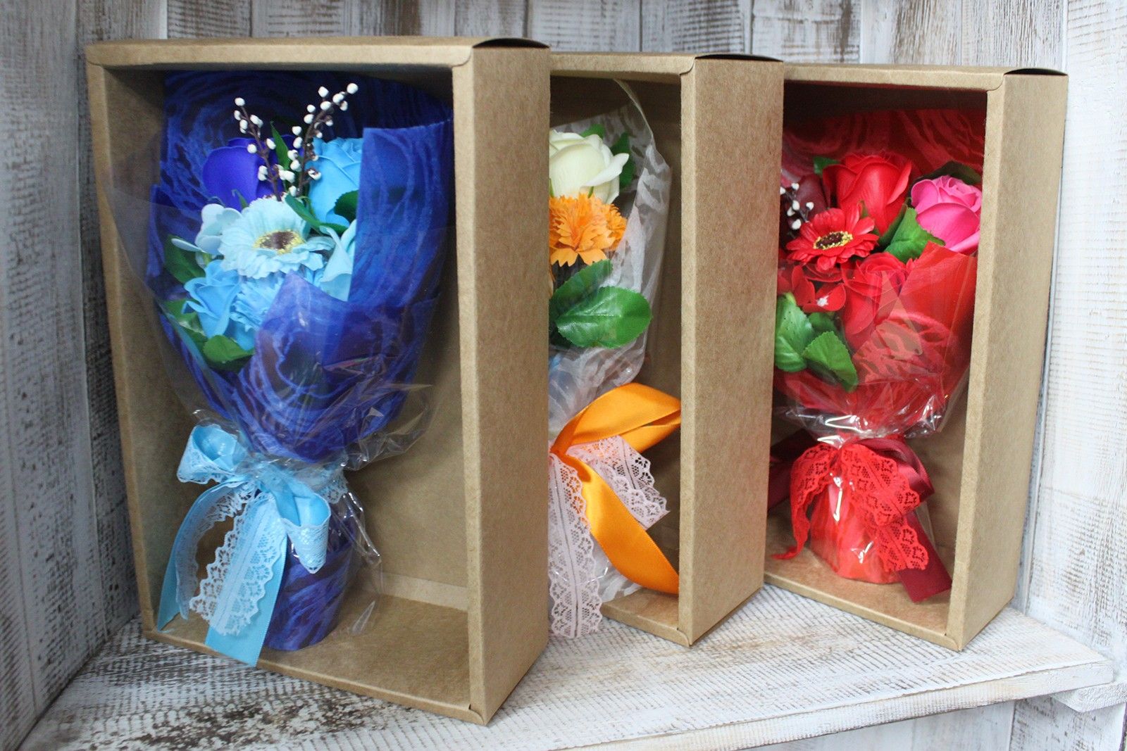 Boxed Hand Soap Flower Bouquet- Red -  Bath Flowers