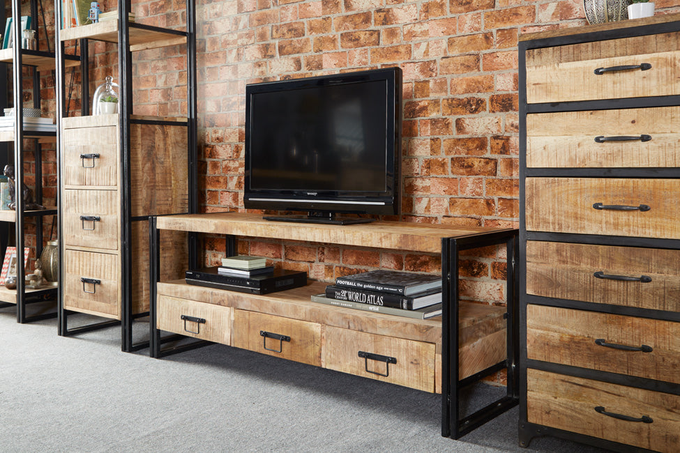 Cosmo Industrial Large Plasma Stand
